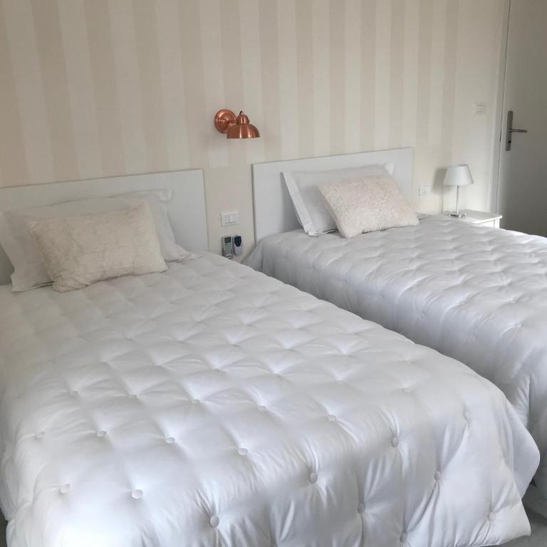 B&BeHappy - Deluxe Double or Twin Room with Balcony - 3