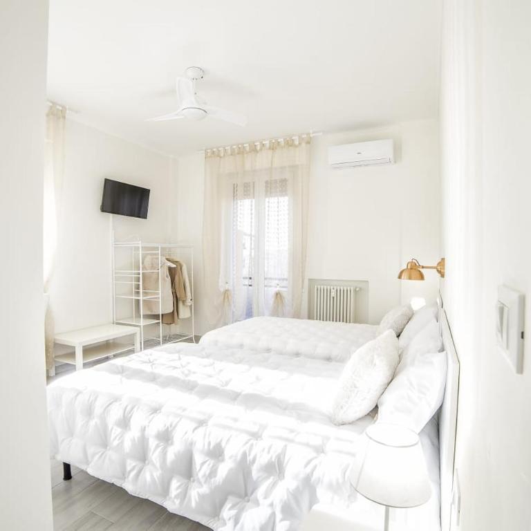 B&BeHappy - Deluxe Double or Twin Room with Balcony - 6