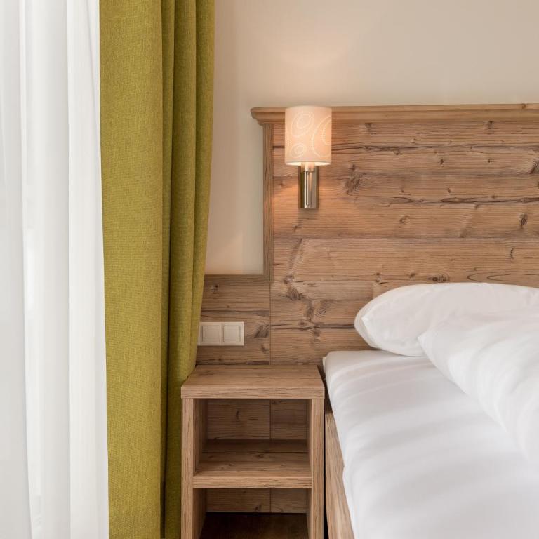 A Casa Saphir Appartement-Hotel - Appartamento con 4 Camere da Letto e Balcone Top 7 - 9