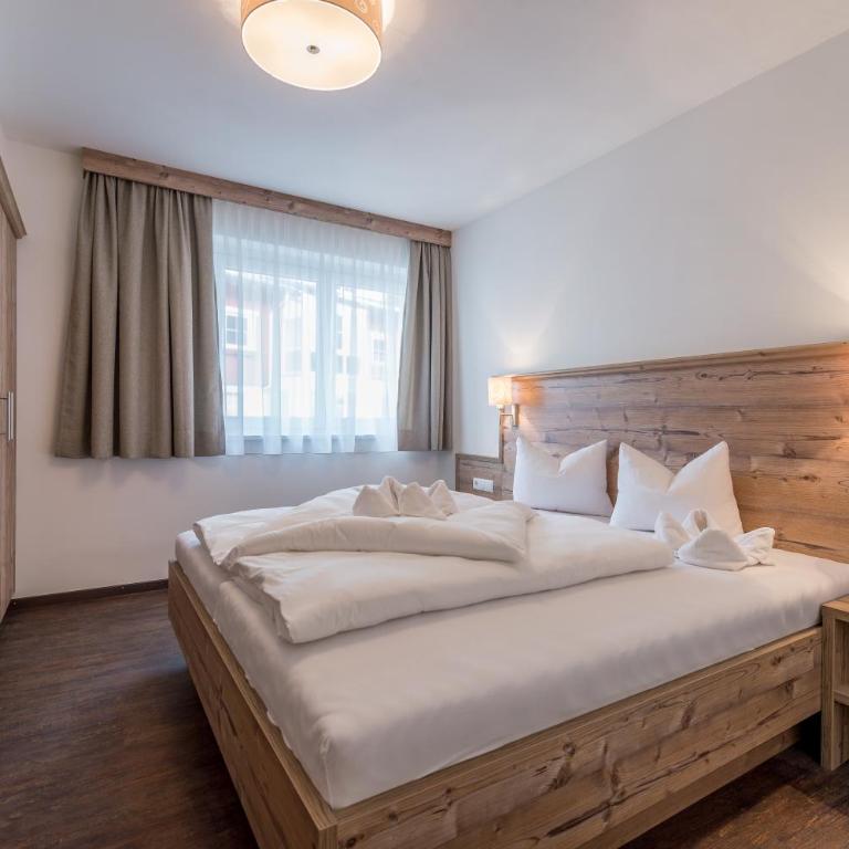 A Casa Saphir Appartement-Hotel - Appartamento con 3 Camere da Letto e Balcone Top 10 - 11
