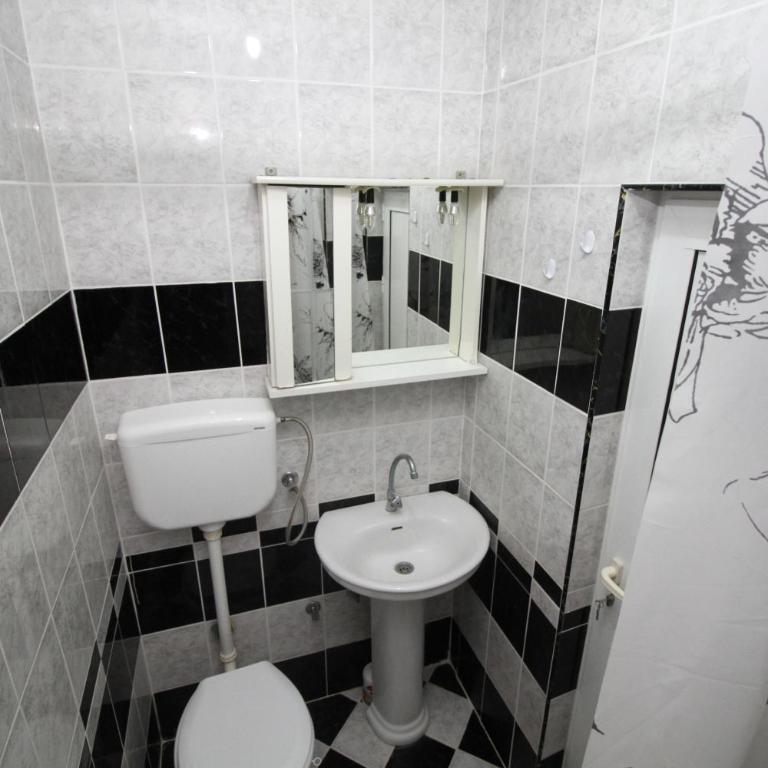 Apartments Cota Guesthouse - Studio - 9