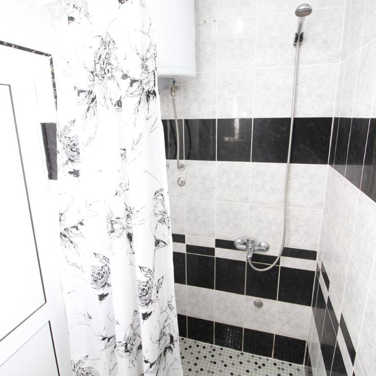Apartments Cota Guesthouse - Studio - 10