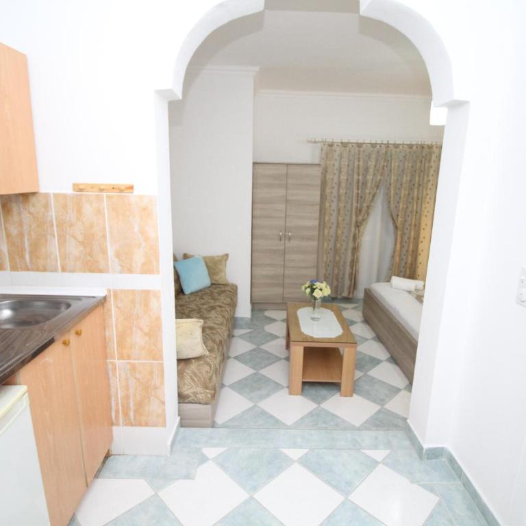 Apartments Cota Guesthouse - Deluxe Studio - 3