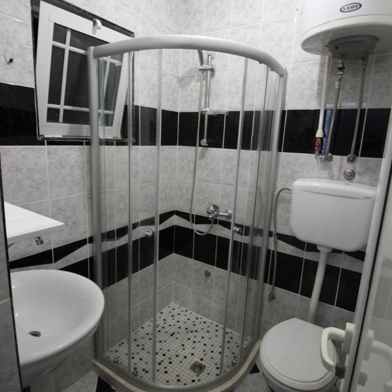 Apartments Cota Guesthouse - Deluxe Double Room - 4