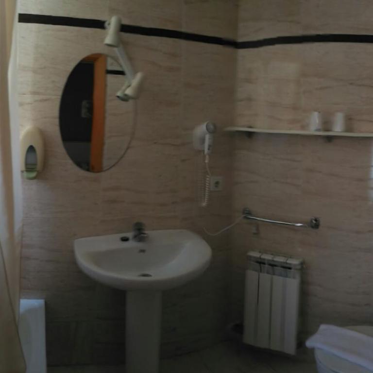 Hotel Cosmos Tarragona - Habitación Individual con balcón - 2