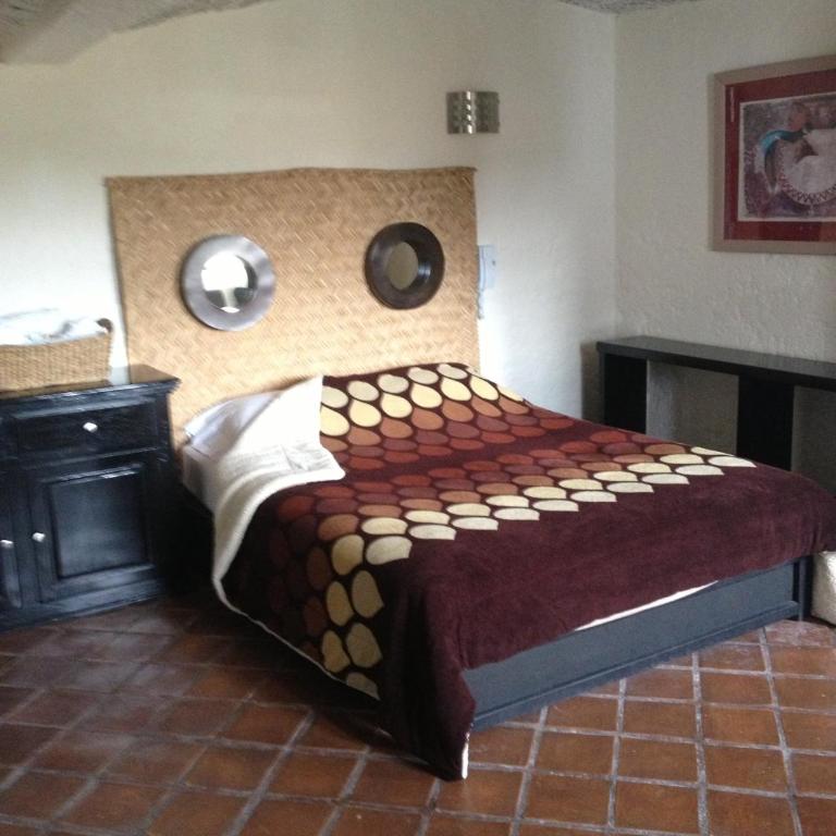 Casa Blanca San Miguel - Habitación con cama grande - 4