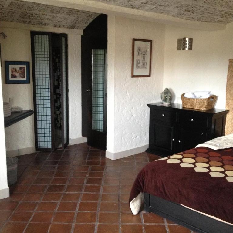 Casa Blanca San Miguel - Habitación con cama grande - 5