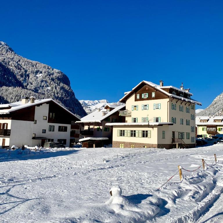 Central Apartment Canazei - Appartamento con 3 Camere da Letto e Vista Montagna - 33