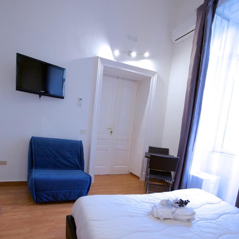 B&B MetròNapoli - Ampia Camera Matrimoniale - 3