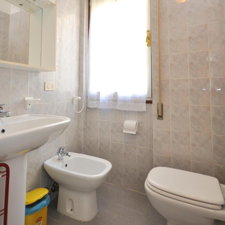 Condominio Aurora - Appartamento con 2 Camere da Letto - 11