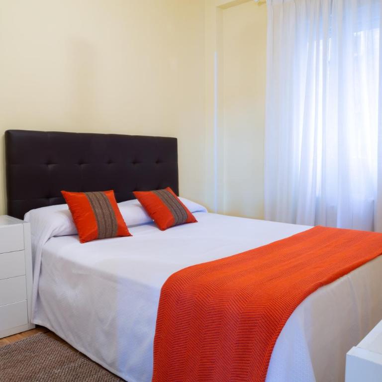 Apartamentos Duque Ventas - Two-Bedroom Apartment - 1