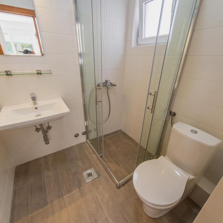GREJM Lux Family Apartments - Double Room with Balcony - 1
