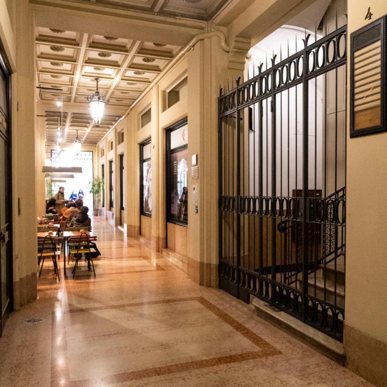 Asinelli Suite, privilegiata vista sulle due Torri - Appartamento con 1 Camera da Letto - 2