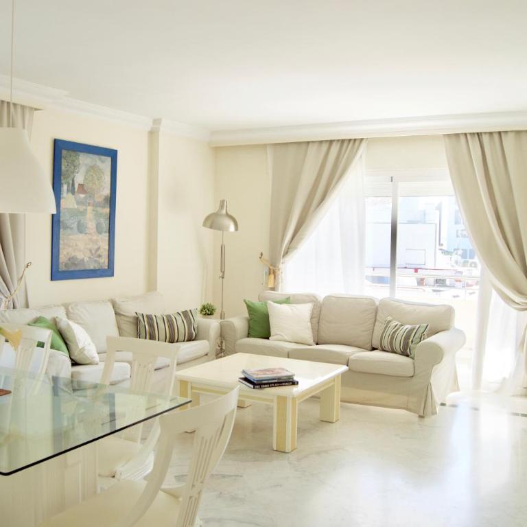 Center Puerto Banus -3 bedrooms - Apartment with Terrace - 2