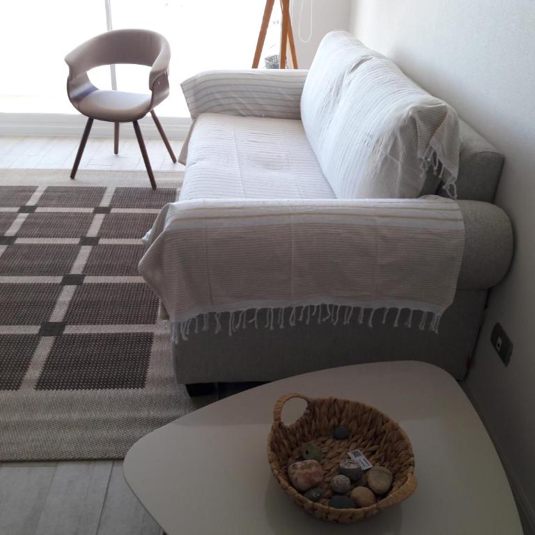 Excelente departamento en primera linea - Two-Bedroom Apartment - 13