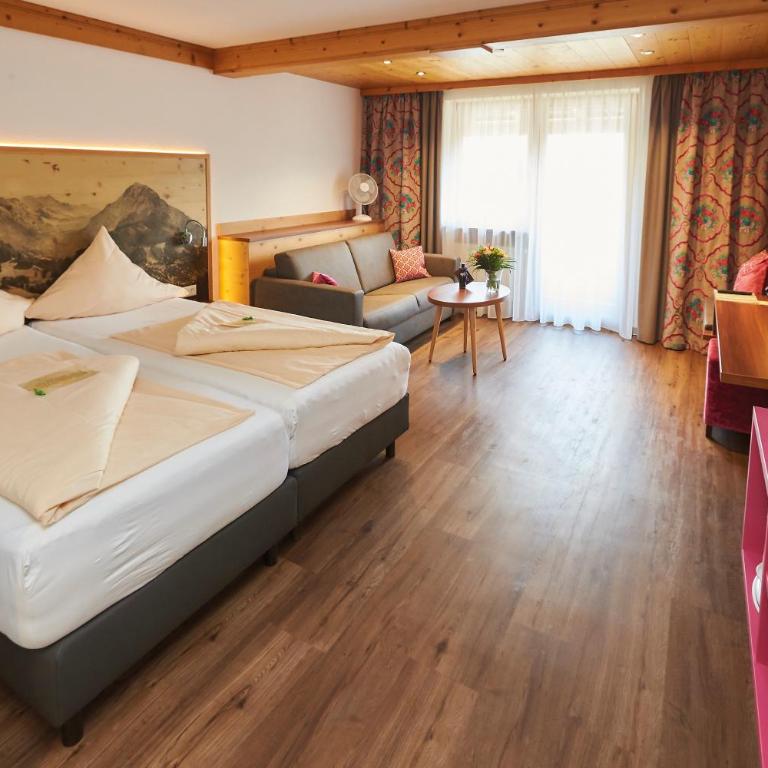 Hotel Am Kamin - Familienzimmer (2 Erwachsene + 2 Kinder) - 3