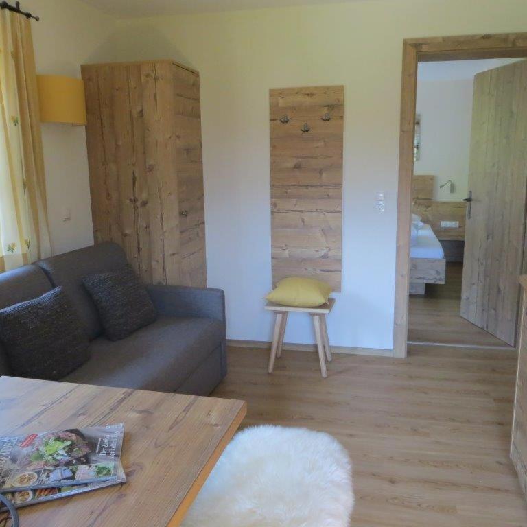 Gästehaus Pfister Maria - Apartment mit 1 Schlafzimmer plus außen liegendem Schlafzimmer - 4