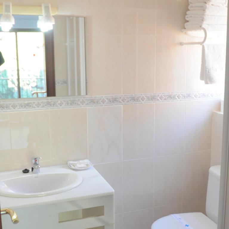 Hotel Goya - Habitación Triple Estándar - 11