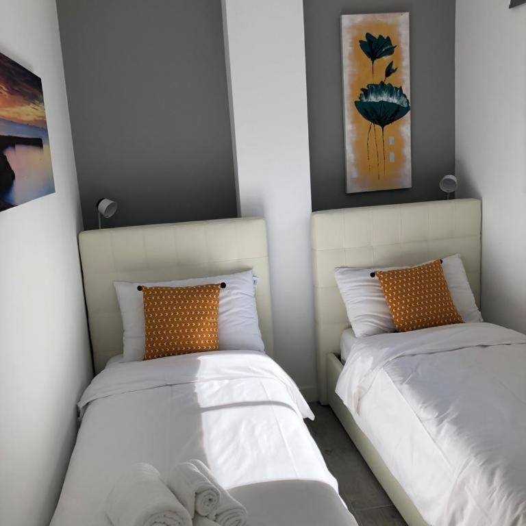 Banus Rentals Apartments Beach&Pool - Apartment with Pool View - 11