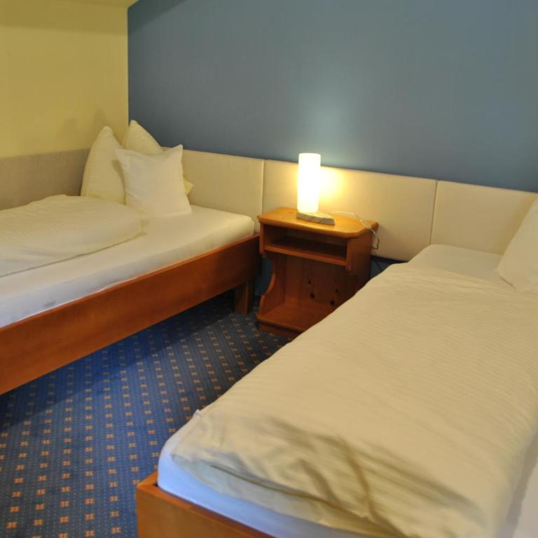 Gäste- und Seminarhaus Sölkstub'n - Zweibettzimmer mit Bad - 6