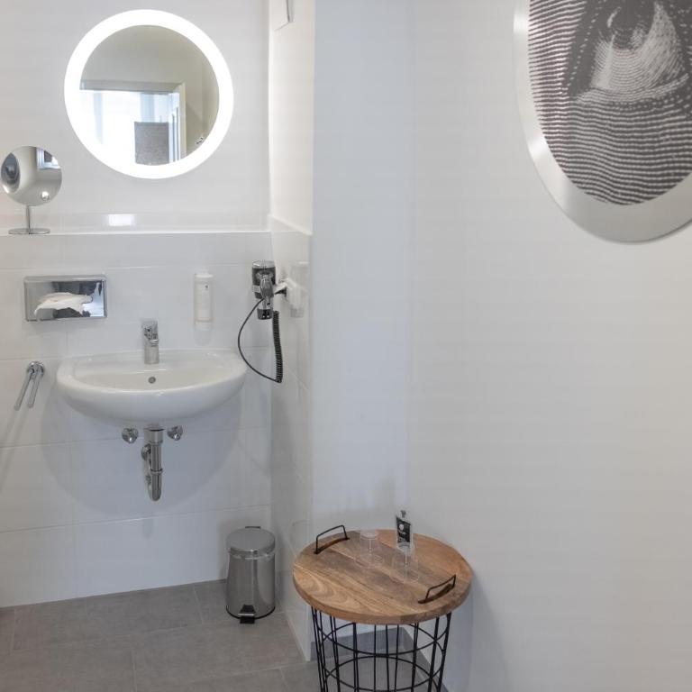 ANA Suites Augsburg City Center - Self-Service-Hotel - Apartment - 36