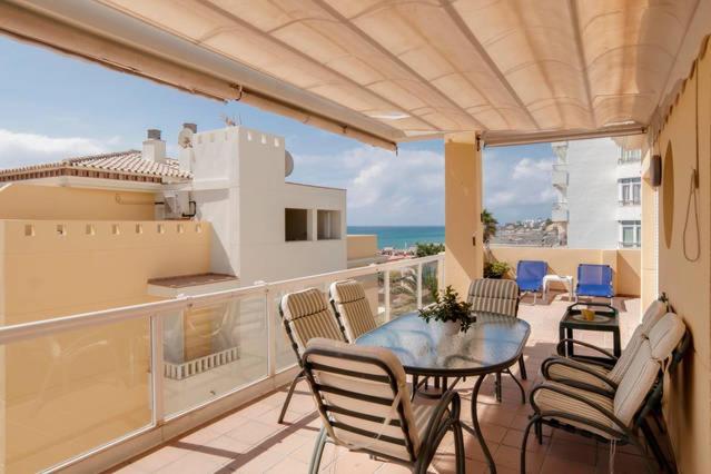 Spectacular penthouse in front of the sea, 200 m2 terrace - Arruzafa Playa - Apartamento de 3 dormitorios - 5