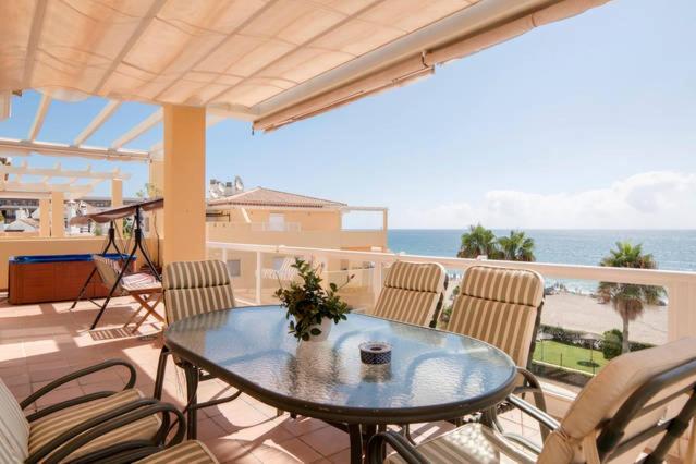 Spectacular penthouse in front of the sea, 200 m2 terrace - Arruzafa Playa - Apartamento de 3 dormitorios - 6