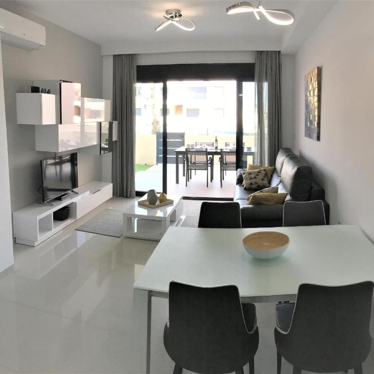 Playa Elisa 3022 - Apartamento de 2 dormitorios - 16