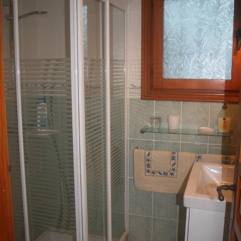Las Bellotas - Two-Bedroom Villa - 11