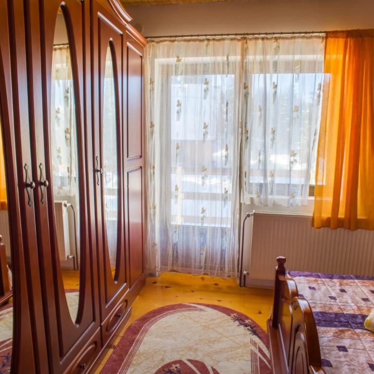 Apartmani Mila - Apartment - 4