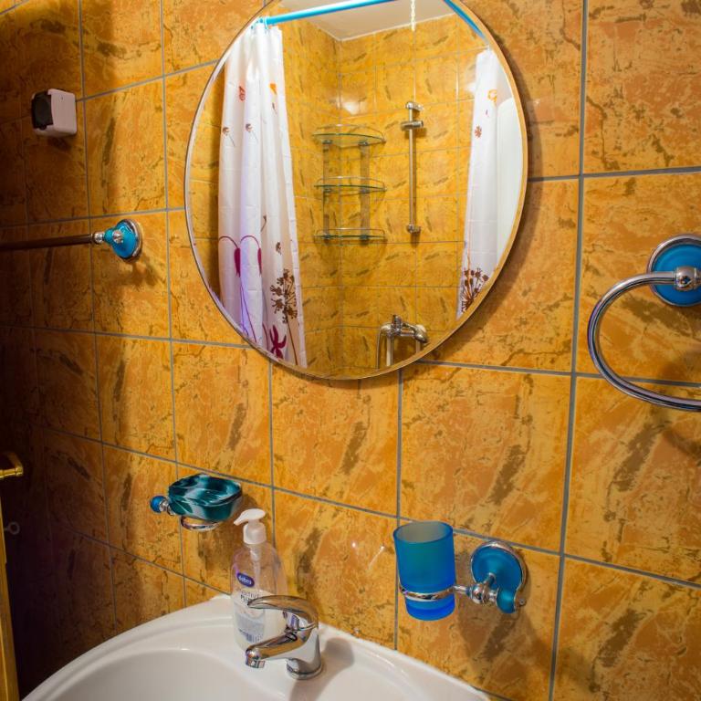 Apartmani Mila - Apartment - 11