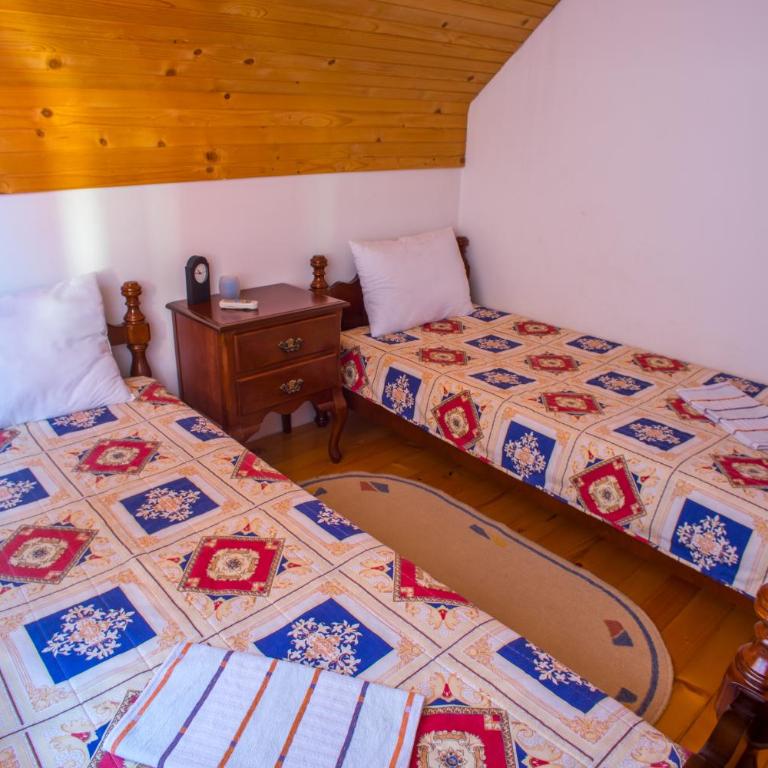 Apartmani Mila - Apartment - 22