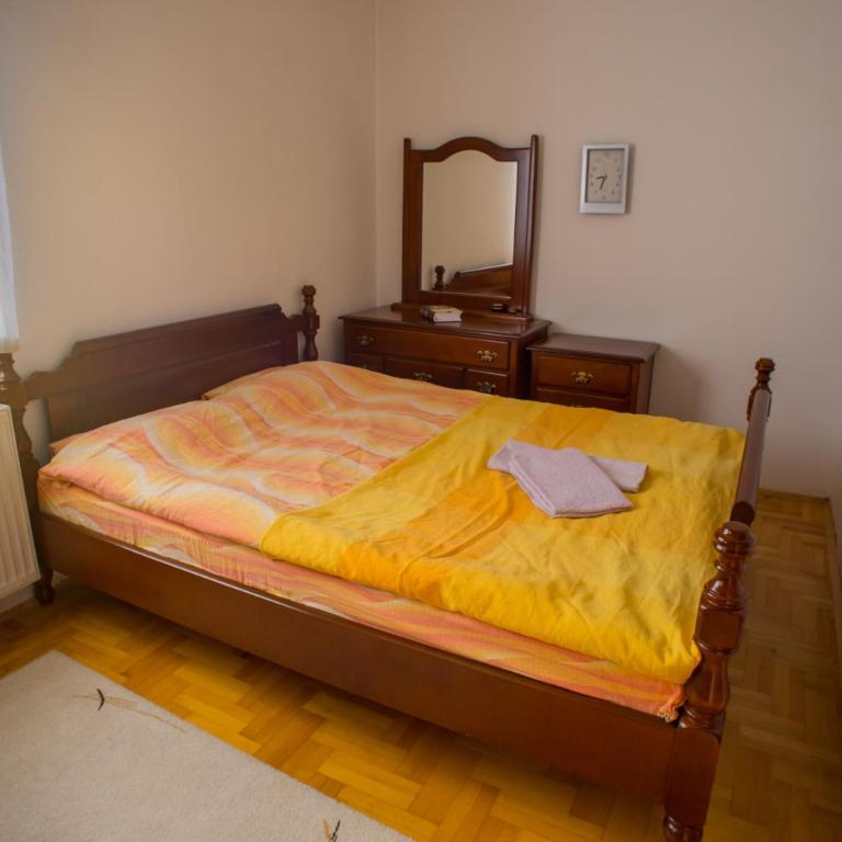 Apartmani Mila - Apartment - 29