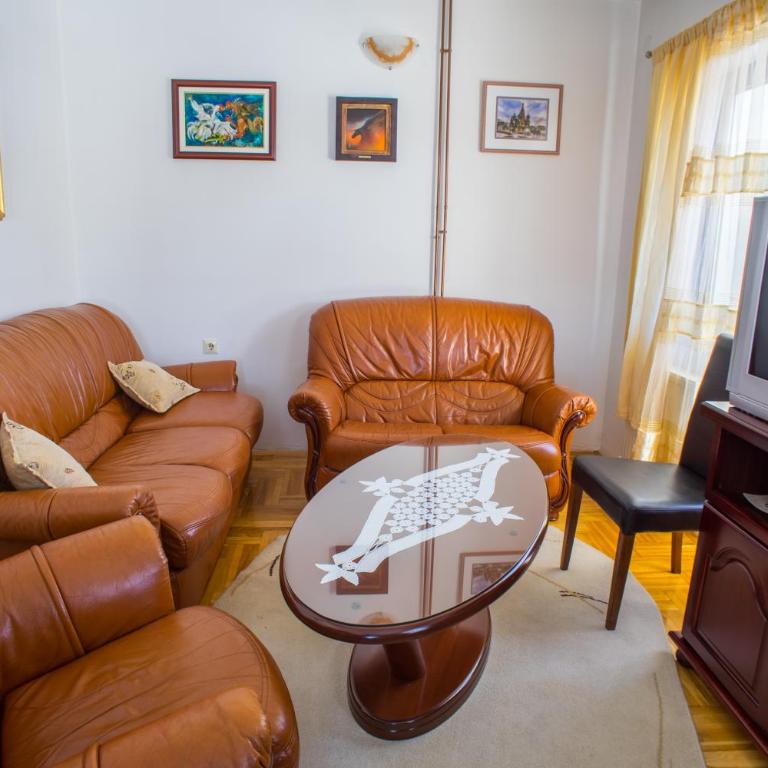 Apartmani Mila - Apartment - 34