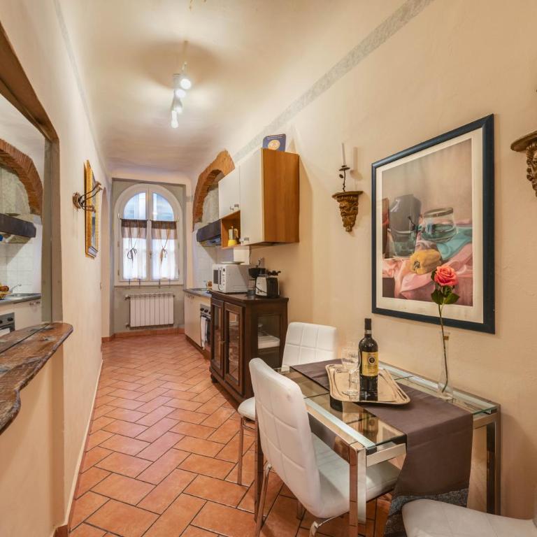 Dante States Apartments - One-Bedroom Apartment - 25