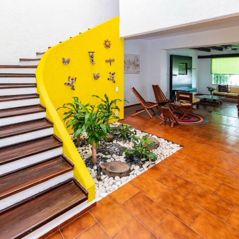 Grandiosa casa céntrica a minutos de la playa - Vacation Home - 5