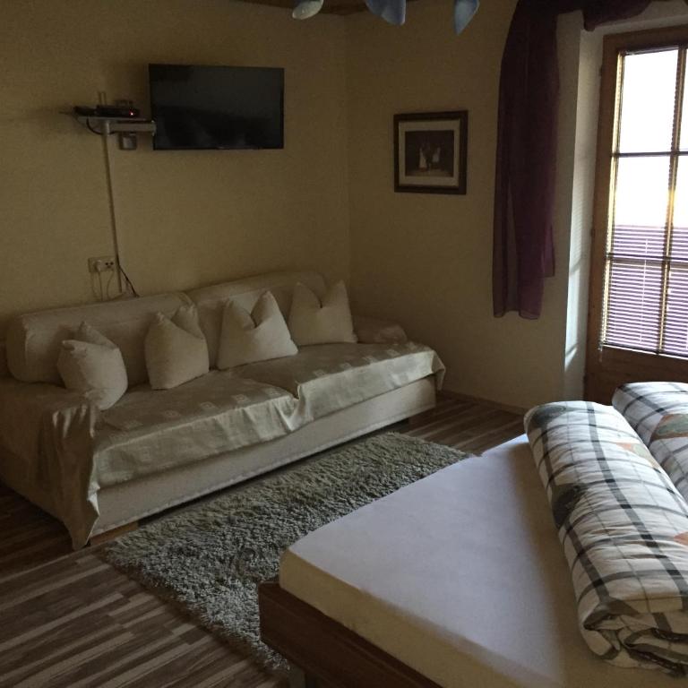 Landhaus Hörhager - Apartment mit 1 Schlafzimmer - 23