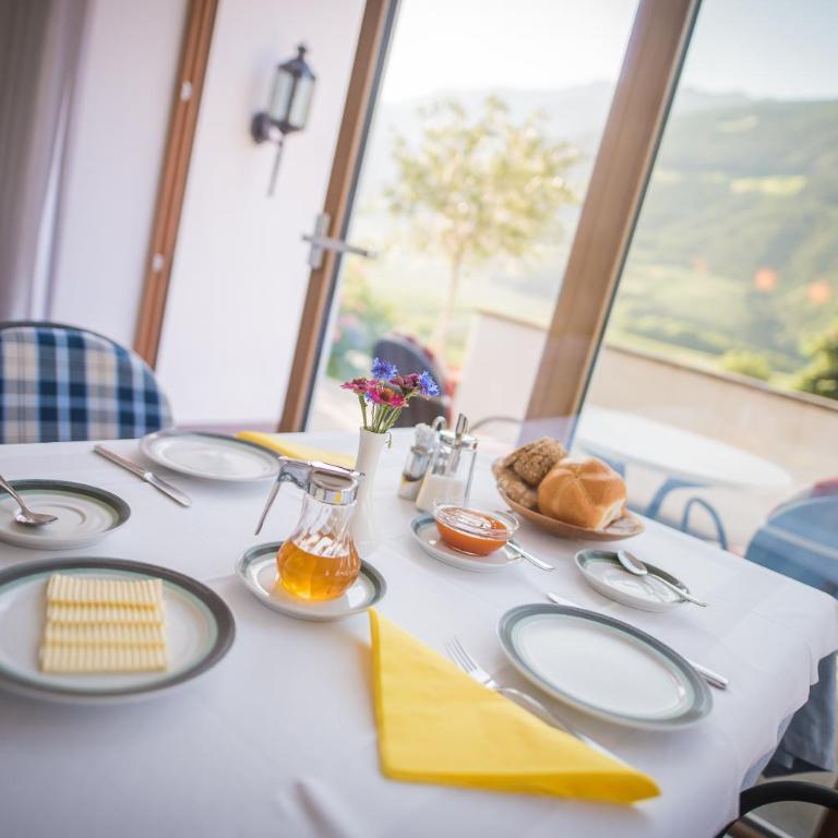 Pension Apartments Pardell - Doppelzimmer mit Balkon - 9