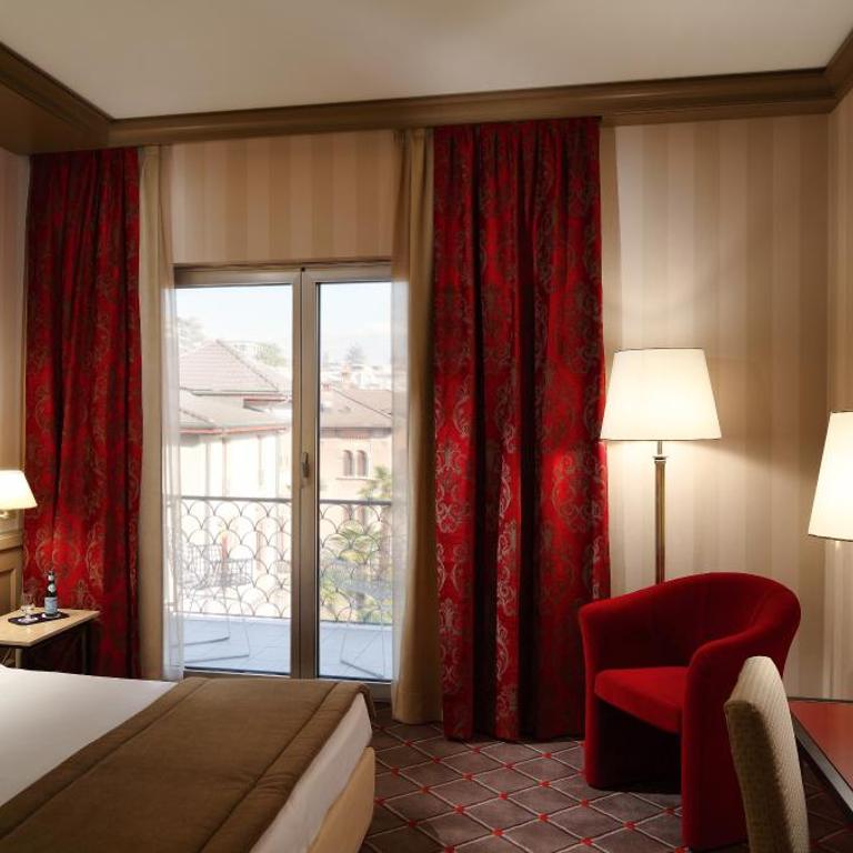Hotel De La Paix - Camera Matrimoniale/Doppia con Letti Singoli con Balcone - 1