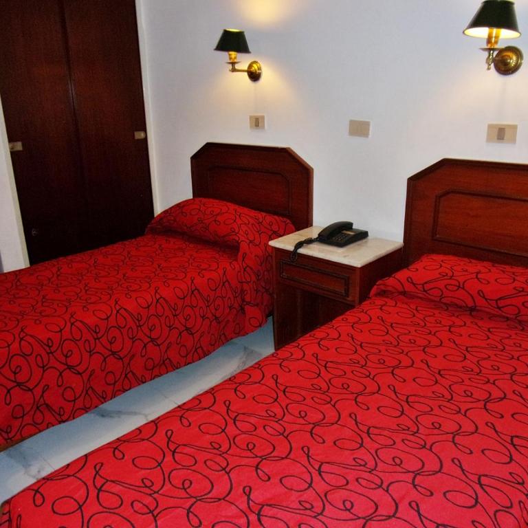 Hotel Tres Sargentos - Habitación Doble - 1 o 2 camas - 2