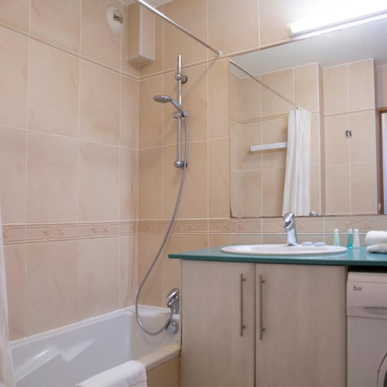 Résidence Les Flamants Roses - Appartement 2 Chambres (6 Personnes) - 2