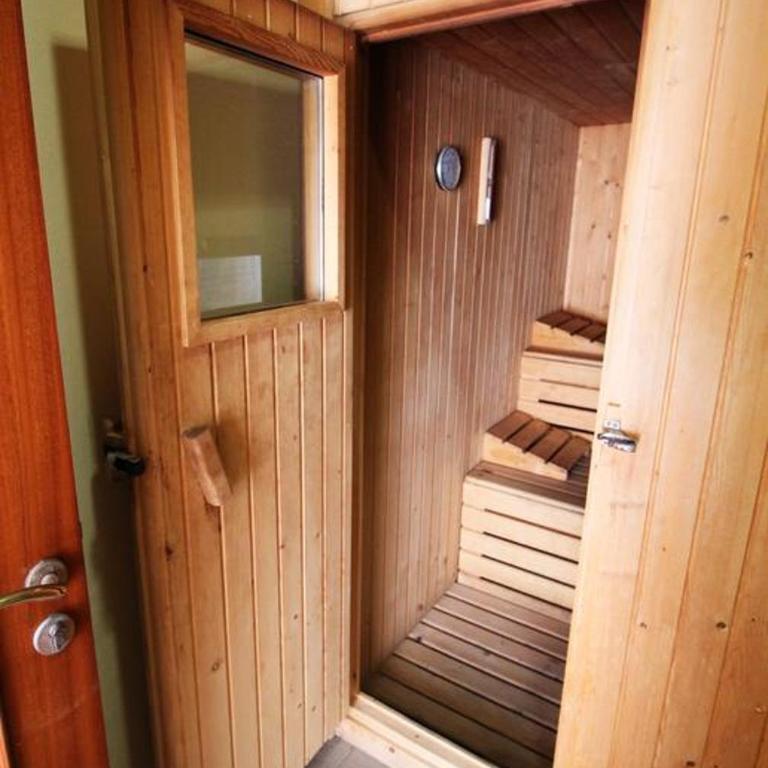 ÁTICO DELUXE entre CENTRO y PLAYA Salinas con TERRAZA, WIFI, PISCINA climatizada, GYM, SAUNA y GARAJE -Smart TV - Deluxe Apartment - 20