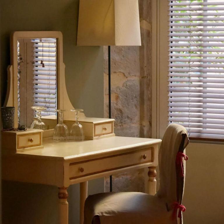 Nos chambres en ville B&B - Grande Chambre Double - 3