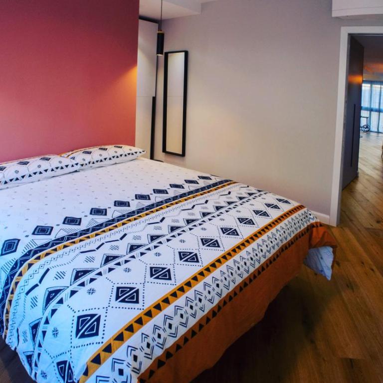 Hexagonal Design Apartment - Two-Bedroom Apartment - 12