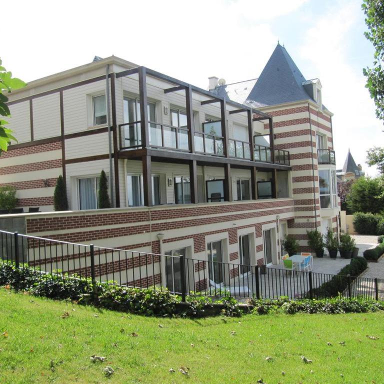 Superbe Deux pièces Vue Mer avec jardin - Apartment mit 1 Schlafzimmer - 1