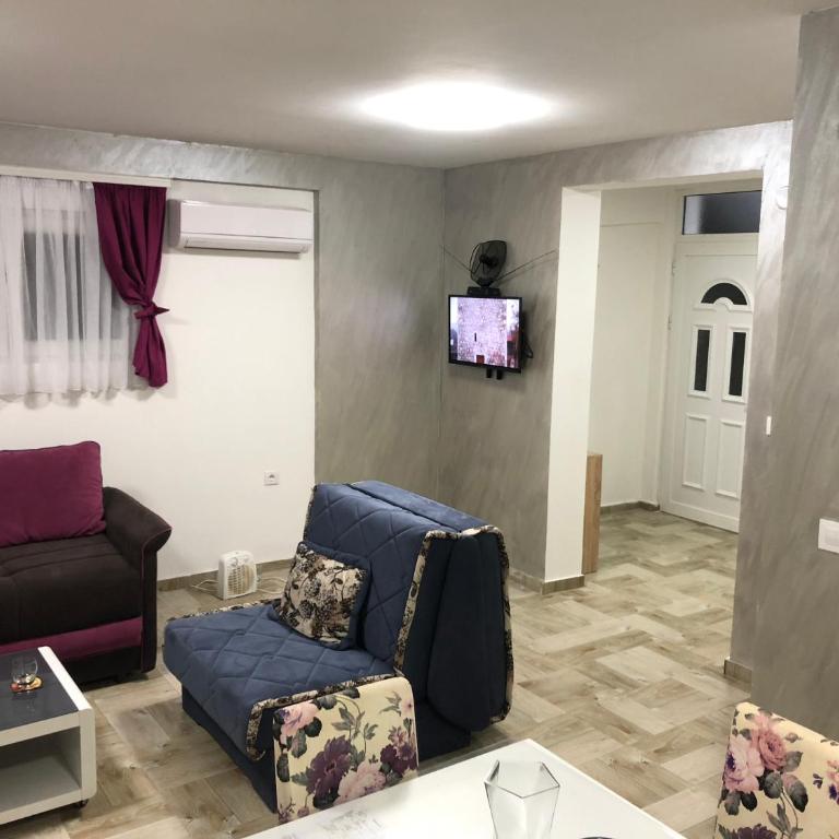 J&B LUX Apartment - One-Bedroom Apartment - 5