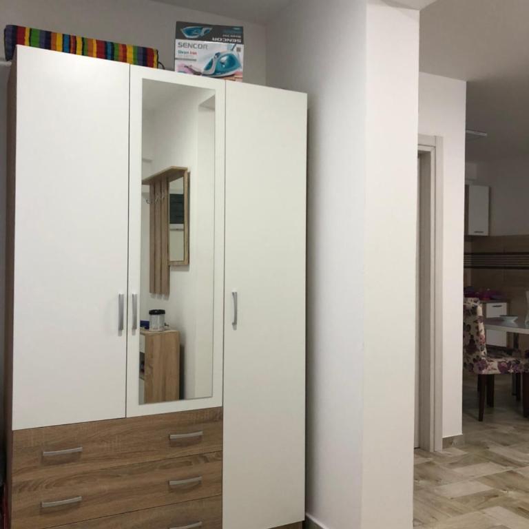 J&B LUX Apartment - One-Bedroom Apartment - 9