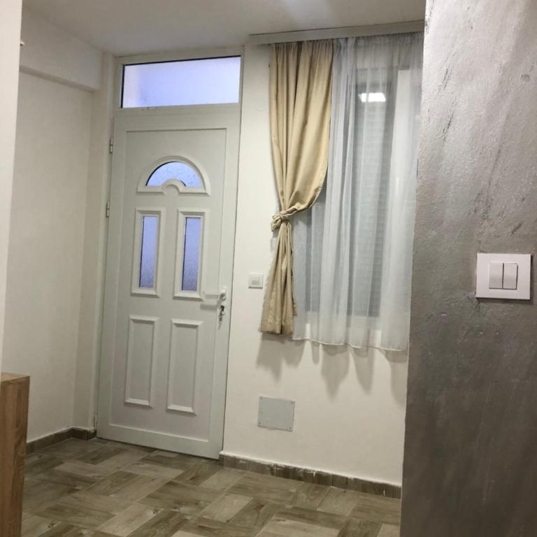 J&B LUX Apartment - One-Bedroom Apartment - 10