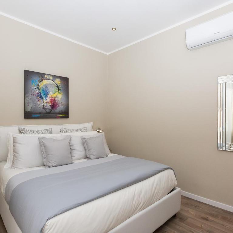 126 Gracchi Suites - Standard Double Room - 8
