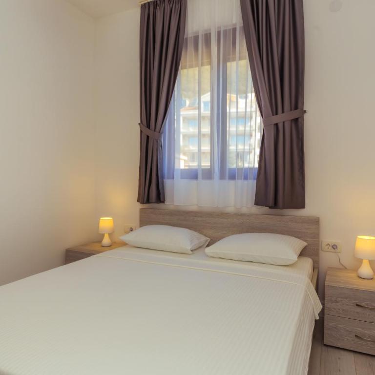 Belvedere Apartments - Two-Bedroom Apartment - 3